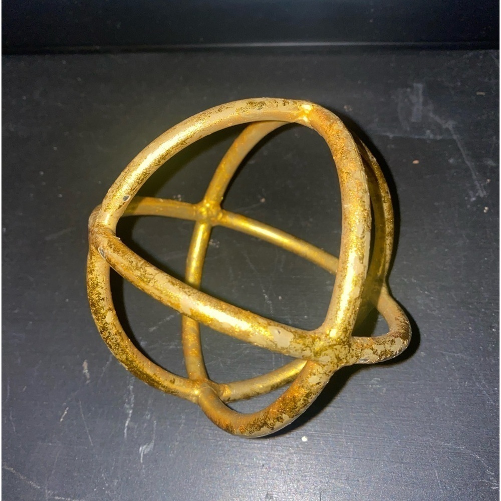 Distressed Orb Decor - Picture 2 of 6